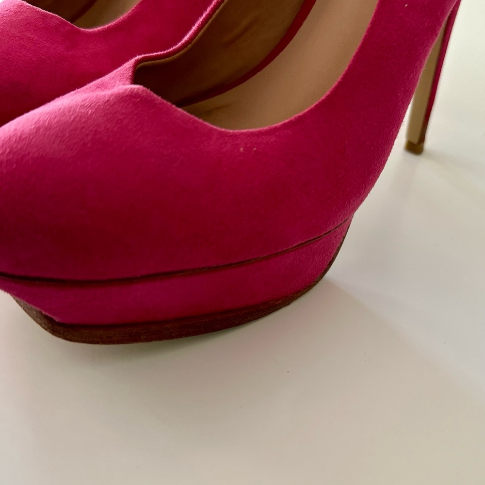 Pour La Victoire Fuchsia Suede Slingback Heels - Picture 8 of 14